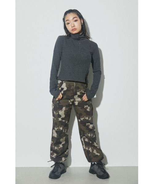 LAGUA GEM（ラグアジェム）の「MIX RIB CUT TOPS ミックスリブカットトップス（Tシャツ/カットソー・レディース・レッド/カーキ/グレー・FREE）」の8枚目の写真