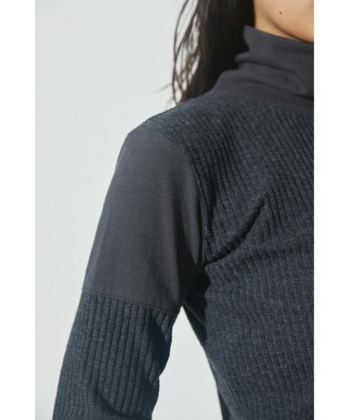 LAGUA GEM（ラグアジェム）の「MIX RIB CUT TOPS ミックスリブカットトップス（Tシャツ/カットソー・レディース・レッド/カーキ/グレー・FREE）」の14枚目の写真