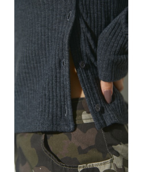 LAGUA GEM（ラグアジェム）の「MIX RIB CUT TOPS ミックスリブカットトップス（Tシャツ/カットソー・レディース・レッド/カーキ/グレー・FREE）」の17枚目の写真