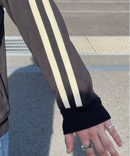 kutir（クティール）の「サイドライントラックジャケット（ブルゾン・メンズ・ブラック/ネイビー/ダークグリーン・LARGE/MEDIUM）」の12枚目の写真