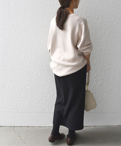 SHIPS any（シップス エニィ）の「SHIPS any: ジャージメルトン フロントボタン ストレート スカート◇（スカート・レディース・ブラック/ベージュ/イエロー・38/36）」の20枚目の写真