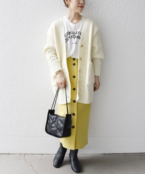 SHIPS any（シップス エニィ）の「SHIPS any: ジャージメルトン フロントボタン ストレート スカート◇（スカート・レディース・ブラック/ベージュ/イエロー・38/36）」の21枚目の写真