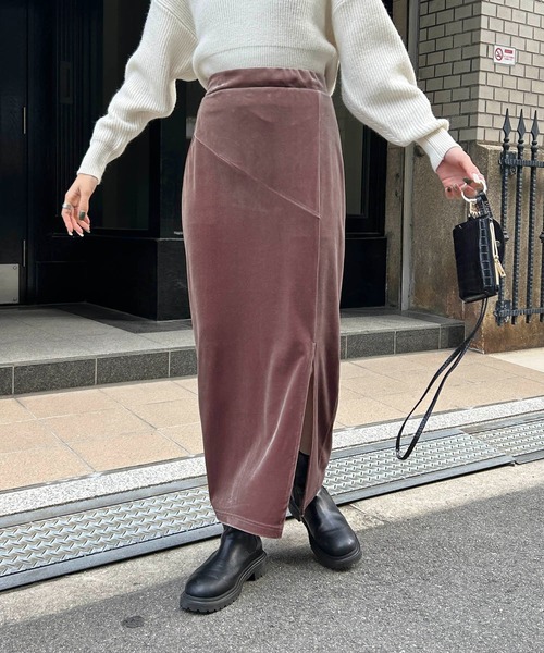CAPRICIEUX LE'MAGE（カプリシューレマージュ）の「ベロアフィットスカート（スカート・レディース・ブラウン/ベージュ/チャコールグレー・FREE）」の3枚目の写真