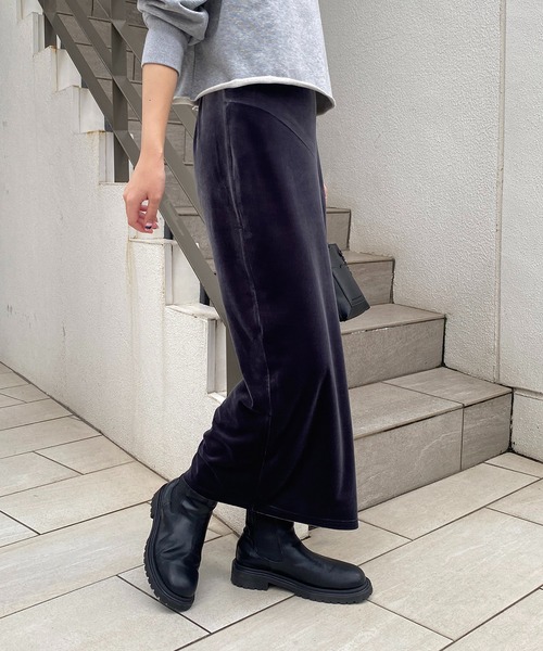 CAPRICIEUX LE'MAGE（カプリシューレマージュ）の「ベロアフィットスカート（スカート・レディース・ブラウン/ベージュ/チャコールグレー・FREE）」の4枚目の写真