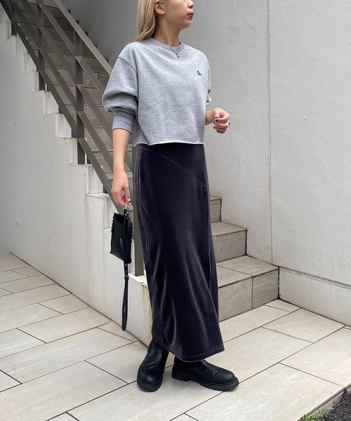 CAPRICIEUX LE'MAGE（カプリシューレマージュ）の「ベロアフィットスカート（スカート・レディース・ブラウン/ベージュ/チャコールグレー・FREE）」の9枚目の写真