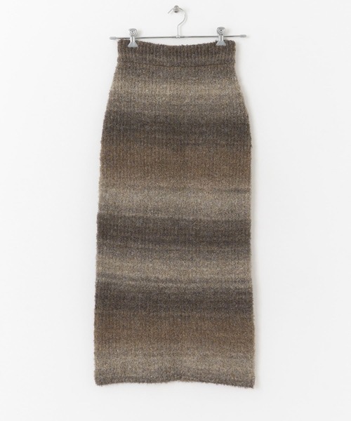 SENSE OF PLACE by URBAN RESEARCH(センスオブプレイスバイアーバンリサーチ)の「ブークレグラデーションニットスカート(スカート・レディース・グリーン系その他/ブルー系その他/ピンク系その他/ブラウン系その他・ONE)」の8枚目の写真