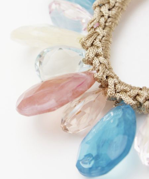 チャイハネ（チャイハネ）の「【チャイハネ】しずくビーズヘアゴム（ヘアゴム・レディース・ブラック/グリーン/パープル/ホワイト/アクア・FREE）」の9枚目の写真