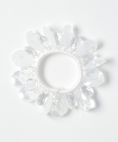 チャイハネ（チャイハネ）の「【チャイハネ】しずくビーズヘアゴム（ヘアゴム・レディース・ブラック/グリーン/パープル/ホワイト/アクア・FREE）」の2枚目の写真