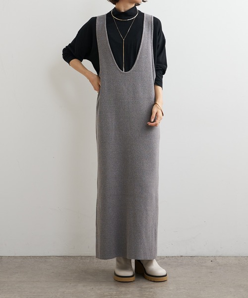 Omekashi（オメカシ）の「リブニットジャンパースカート（ジャンパースカート・レディース・ブラック/チャコールグレー・36/38）」の2枚目の写真