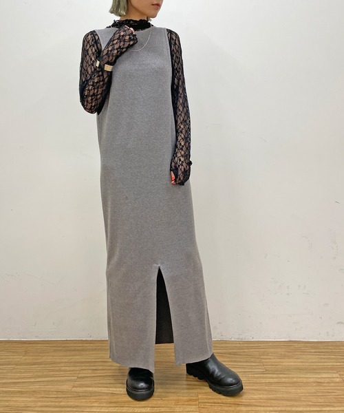 Omekashi（オメカシ）の「リブニットジャンパースカート（ジャンパースカート・レディース・ブラック/チャコールグレー・36/38）」の11枚目の写真