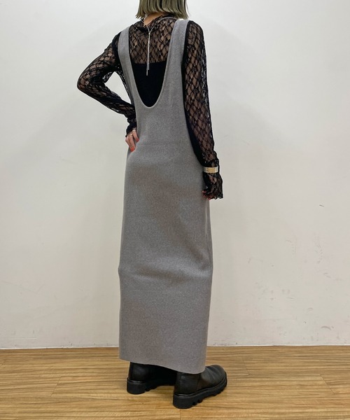 Omekashi（オメカシ）の「リブニットジャンパースカート（ジャンパースカート・レディース・ブラック/チャコールグレー・36/38）」の3枚目の写真