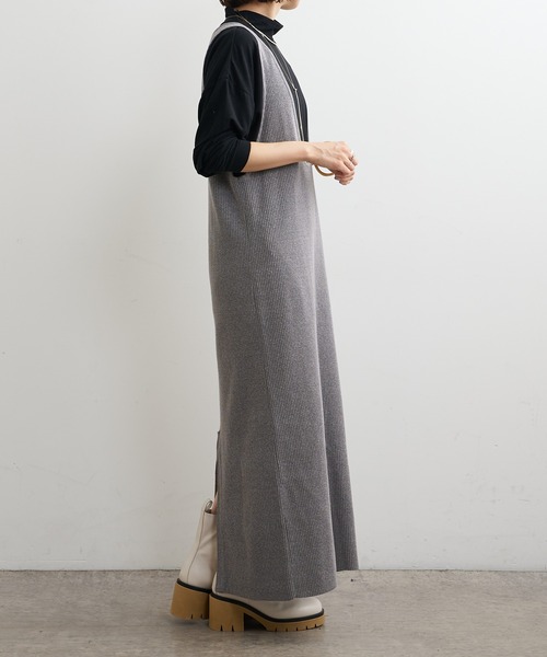 Omekashi（オメカシ）の「リブニットジャンパースカート（ジャンパースカート・レディース・ブラック/チャコールグレー・36/38）」の17枚目の写真