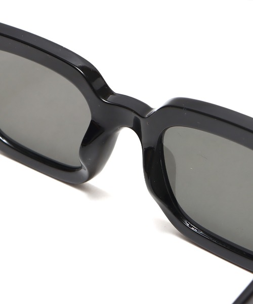 atmos pink（アトモスピンク）の「atmos pink ボリュームスクエア サングラス / アトモスピンク ボリュームスクエア サングラス（サングラス・レディース・ブラック/ブラウン・FREE）」の6枚目の写真