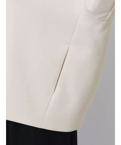 ELENDEEK(エレンディーク)の「フォルムショートコート(ノーカラーコート・レディース・ブラック/ライトベージュ/ベージュ・FREE)」の15枚目の写真