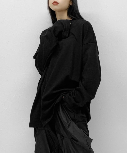 LVEU.(ラブユ.)の「Over silhouette long sleeve tee / オーバーシルエットロングスリーブTシャツ(Tシャツ/カットソー・レディース・ブラック/カーキ/ホワイト/ダークグレー・FREE)」の3枚目の写真
