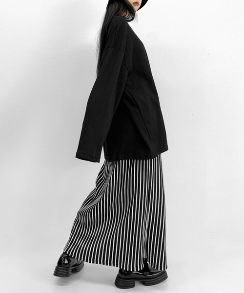 LVEU.(ラブユ.)の「Over silhouette long sleeve tee / オーバーシルエットロングスリーブTシャツ(Tシャツ/カットソー・レディース・ブラック/カーキ/ホワイト/ダークグレー・FREE)」の11枚目の写真