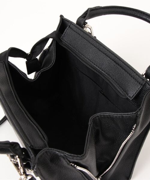 KOBE LETTUCE(コウベレタス)の「ジップデザインスクエアショルダーバッグ(ショルダーバッグ・レディース・ベージュ/ブラック/ブラウン系その他/チャコールグレー・FREE)」の7枚目の写真