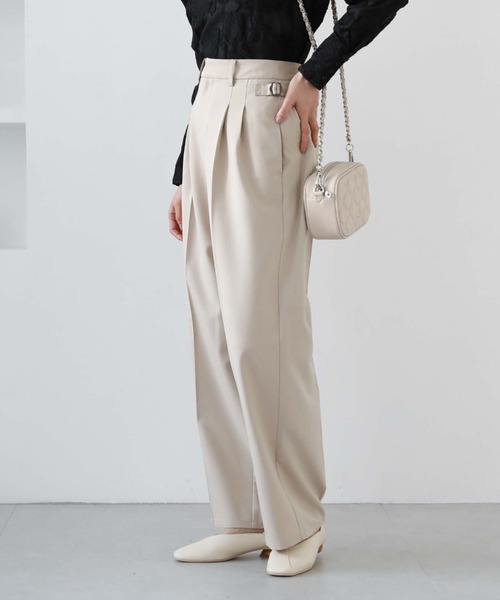 archives（アルシーヴ）の「サイドタブ付きタックパンツ（その他パンツ・レディース・ベージュ/ブラック/キャメル・MEDIUM）」の20枚目の写真