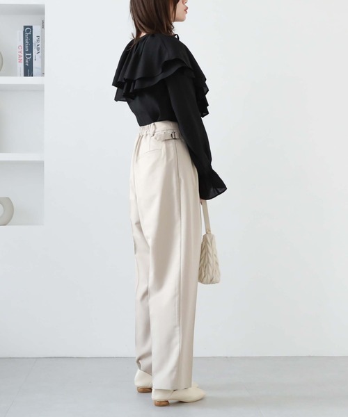 archives（アルシーヴ）の「サイドタブ付きタックパンツ（その他パンツ・レディース・ベージュ/ブラック/キャメル・MEDIUM）」の8枚目の写真