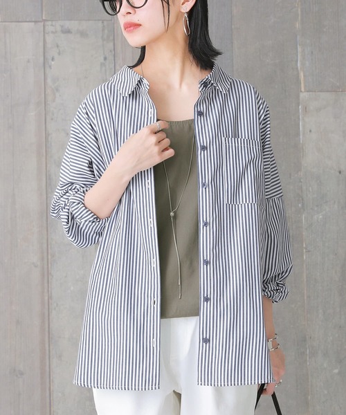 osharewalker（オシャレウォーカー）の「【廃盤】『ストライプ柄カラーシャツ』（シャツ/ブラウス・レディース・ラベンダー/コーラル/ネイビー/グリーン・FREE）」の2枚目の写真