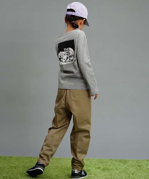 THE NORTH FACE(ザノースフェイス)の「THE NORTH FACE/ザ・ノース・フェイス キッズ ロンT TEE NTJ32334(Tシャツ/カットソー・キッズ・ホワイト/グレー/ホワイト×パープル・100cm/110cm/120cm/130cm/140cm/150cm)」の9枚目の写真