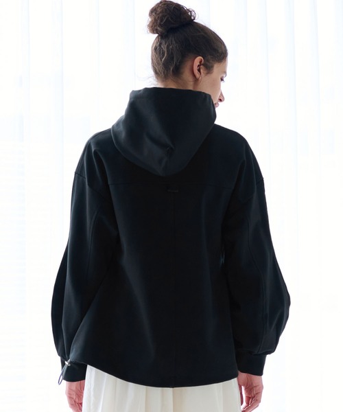 LANVIN en Bleu（ランバンオンブルー）の「ランタンスリーブ