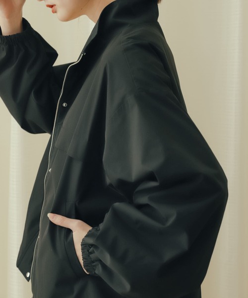 SENSE OF PLACE by URBAN RESEARCH（センスオブプレイスバイアーバンリサーチ）の「スタンドショートブルゾン（ブルゾン・レディース・ブラック/イエロー/ライトベージュ・ONE）」の9枚目の写真