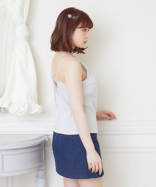 ems excite(エムズエキサイト)の「カップ付キャミ(キャミソール・レディース・ライトグレー/イエロー系その他3/ブルー系その他3/ブラック/ナチュラル・MEDIUM/LARGE)」の20枚目の写真