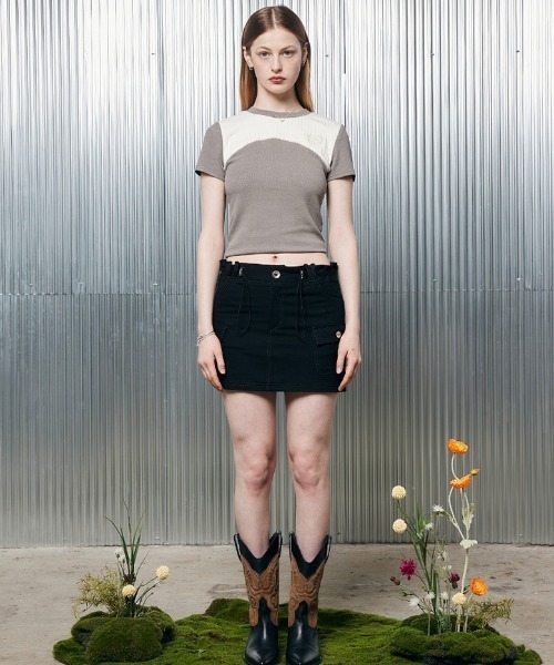 LARTIGENT(ラーティゼン)の「A'GEM/9 × .kom『LARTIGENT/ラーティゼン』L2 STICH COLOR BLOCK TOP/ステッチブロック トップス(Tシャツ/カットソー・レディース・アイボリー/チャコールグレー・FREE)」の16枚目の写真