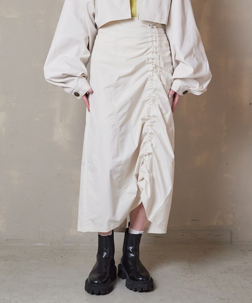 Lull（ルル）の「【Lull / ルル】シャーリングスカート（スカート・レディース・イエロー/ブラック/アイボリー/カーキ・ONESIZE）」の2枚目の写真