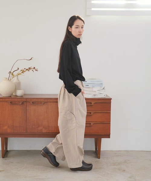 Air Tokyo（エアートウキョー）の「オーバーサイズ ダブルニー ペインターパンツ（その他パンツ・メンズ・グレイッシュベージュ/ブラック・MEDIUM/LARGE）」の11枚目の写真