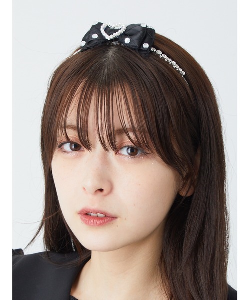 Ank Rouge（アンクルージュ）の「ハートリボンキラキラカチューシャ（カチューシャ・レディース・ピンク/ブラック/ホワイト・FREE）」の7枚目の写真