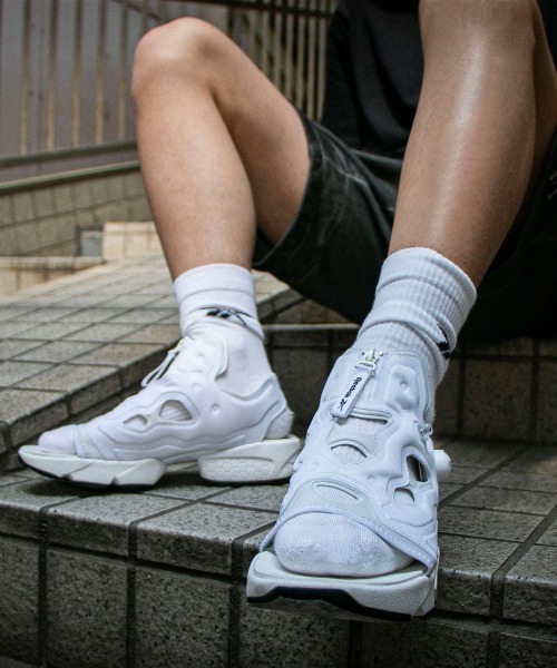 Reebok（リーボック）の「インスタ ポンプフューリーサンダルジップ /  INSTAPUMP FURY SANDAL ZIP（サンダル・レディース・ブラック/アイボリー/ナチュラル/ホワイト/ブラック×ホワイト・23.0cm/24.0cm/25.0cm/26.0cm/27.0cm/28.0cm）」の8枚目の写真