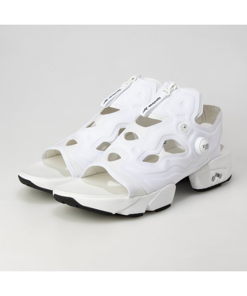 Reebok（リーボック）の「インスタ ポンプフューリーサンダルジップ /  INSTAPUMP FURY SANDAL ZIP（サンダル・レディース・ブラック/アイボリー/ナチュラル/ホワイト/ブラック×ホワイト・23.0cm/24.0cm/25.0cm/26.0cm/27.0cm/28.0cm）」の15枚目の写真