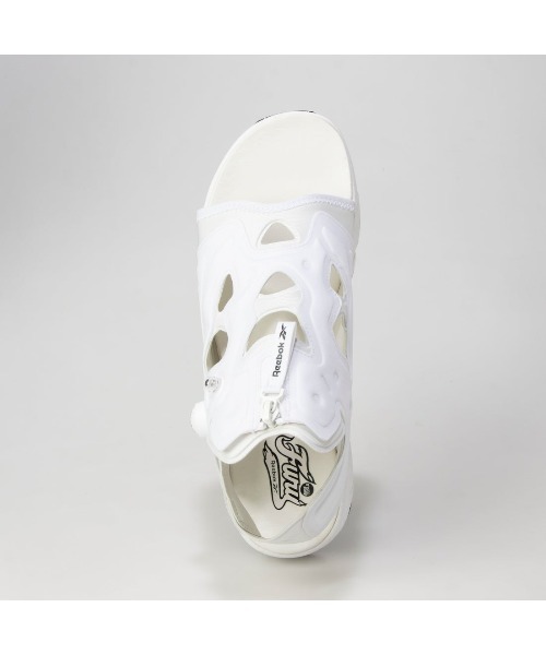 Reebok（リーボック）の「インスタ ポンプフューリーサンダルジップ /  INSTAPUMP FURY SANDAL ZIP（サンダル・レディース・ブラック/アイボリー/ナチュラル/ホワイト/ブラック×ホワイト・23.0cm/24.0cm/25.0cm/26.0cm/27.0cm/28.0cm）」の16枚目の写真