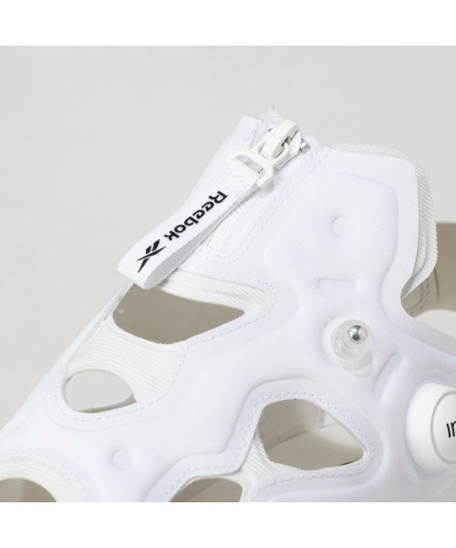 Reebok（リーボック）の「インスタ ポンプフューリーサンダルジップ /  INSTAPUMP FURY SANDAL ZIP（サンダル・レディース・ブラック/アイボリー/ナチュラル/ホワイト/ブラック×ホワイト・23.0cm/24.0cm/25.0cm/26.0cm/27.0cm/28.0cm）」の19枚目の写真