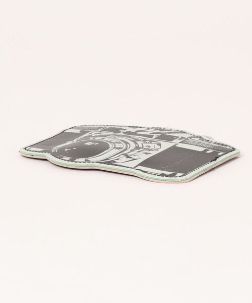 emesuelee(エメスーリー)の「レトロモチーフカードケース(カードケース・レディース・ブラウン/ブラック系1/ブラック・フリー)」の4枚目の写真