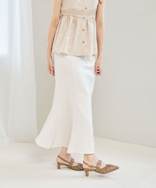 MAJESTIC LEGON（マジェスティックレゴン）の「【WEB限定XLサイズあり】ふかふかフィットギャザーミュール（その他シューズ・レディース・アイボリー/キャメル/ブラック・SMALL/MEDIUM/LARGE/X-LARGE）」の13枚目の写真