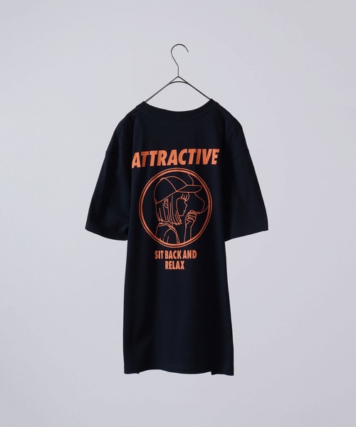 MODISH GAZE（モディシュガゼ）の「MODISH GAZE スモーキングガール SIT BACK AND RELAX半袖Tシャツ（Tシャツ/カットソー・メンズ・ネイビー系1/ネイビー系2/ブラック×ホワイト/ホワイト×ブラック・L/XL/M）」の15枚目の写真