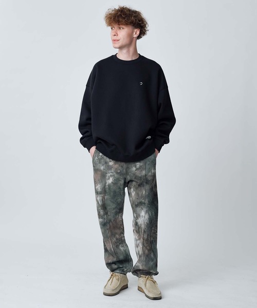 SILAS（サイラス）の「CHEST LOGO BASIC WIDE SWEATSHIRT（スウェット・メンズ・グリーン/チャコール/アッシュ/ブラック/バーガンディー・L/M/XL）」の19枚目の写真