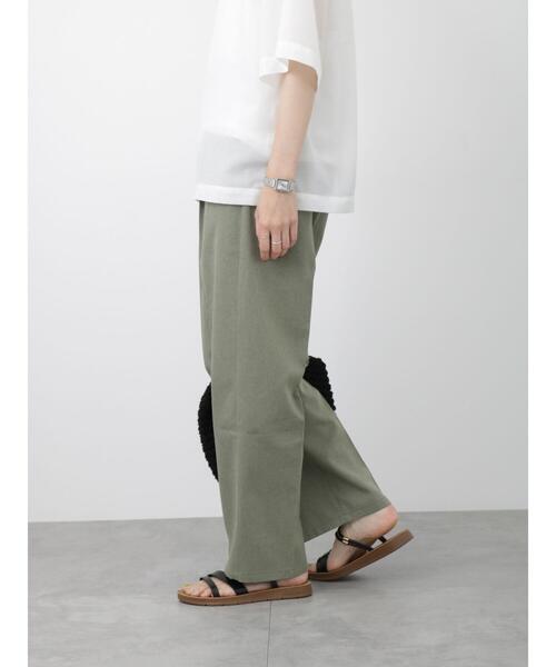 Samansa Mos2 blue（サマンサモスモスブルー）の「タックイージーパンツ（その他パンツ・レディース・キナリ/カーキ/チャコールグレー・F）」の3枚目の写真