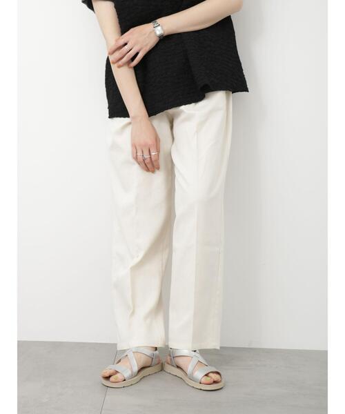 Samansa Mos2 blue（サマンサモスモスブルー）の「タックイージーパンツ（その他パンツ・レディース・キナリ/カーキ/チャコールグレー・F）」の6枚目の写真