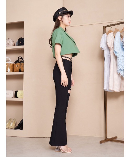 darich チェーンベルトフレアカットパンツ Darich（ダーリッチ）の「カットベルトフレアパンツ（その他