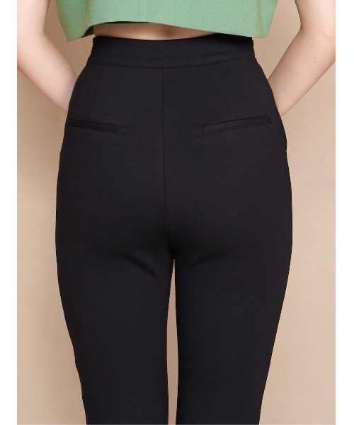 Darich（ダーリッチ）の「カットベルトフレアパンツ（その他パンツ・レディース・ブラック・S/M）」の12枚目の写真