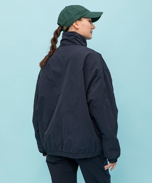 le coq sportif（ルコックスポルティフ）の「リバーシブル フリースジャケット（ブルゾン・レディース・カーキブラウン/ホワイト×ブルー/ブラック/カーキ系・S/M/XL/L）」の15枚目の写真