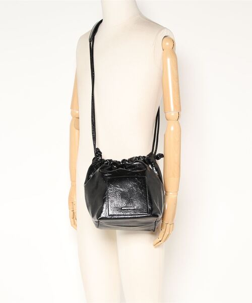 VIBGYOR（ヴィブジョー）の「【MASHIRO】巾着ミニショルダーバッグ(MA)（ショルダーバッグ・レディース・ホワイト/ブラック/シルバー・FREE）」の13枚目の写真