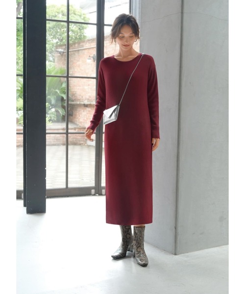 STYLE DELI(スタイルデリ)の「エアリー細リブニットワンピース(ワンピース・レディース・ボルドー/ブラック/チャコール・02/01)」の10枚目の写真