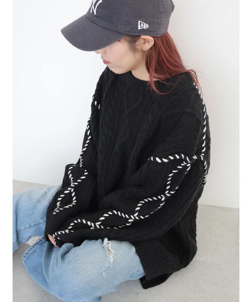 CRAFT STANDARD BOUTIQUE（クラフトスタンダードブティック）の「【男女兼用】ハンドステッチケーブルニット（ニット/セーター・レディース・マスタード/ブラック/アイボリー/モカ・M/L/XL）」の6枚目の写真