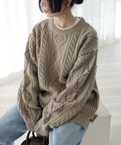 CRAFT STANDARD BOUTIQUE（クラフトスタンダードブティック）の「【男女兼用】ハンドステッチケーブルニット（ニット/セーター・レディース・マスタード/ブラック/アイボリー/モカ・M/L/XL）」の3枚目の写真