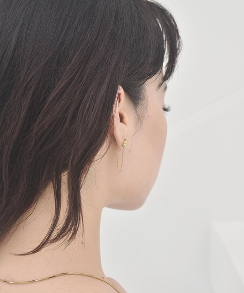 LHME(エルエイチエムイー)の「【WEB限定】”Aqua”プチオーバルピアス/チェーンループ/サージカルステンレス(金属アレルギー対応)【LHME / エルエイチエムイー】(ピアス(両耳用)・レディース・シルバー/ゴールド・ONE SIZE)」の8枚目の写真